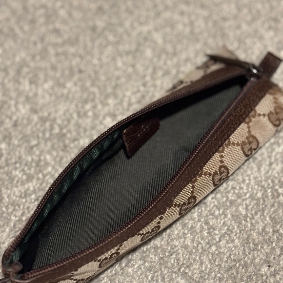 Gucci Jacquard Monogram Pencil Case - Picture 6 of 8